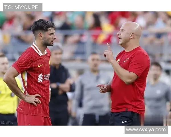 欧冠资格争夺白热化利物浦拜仁巴黎紧追不舍英超意甲成焦点